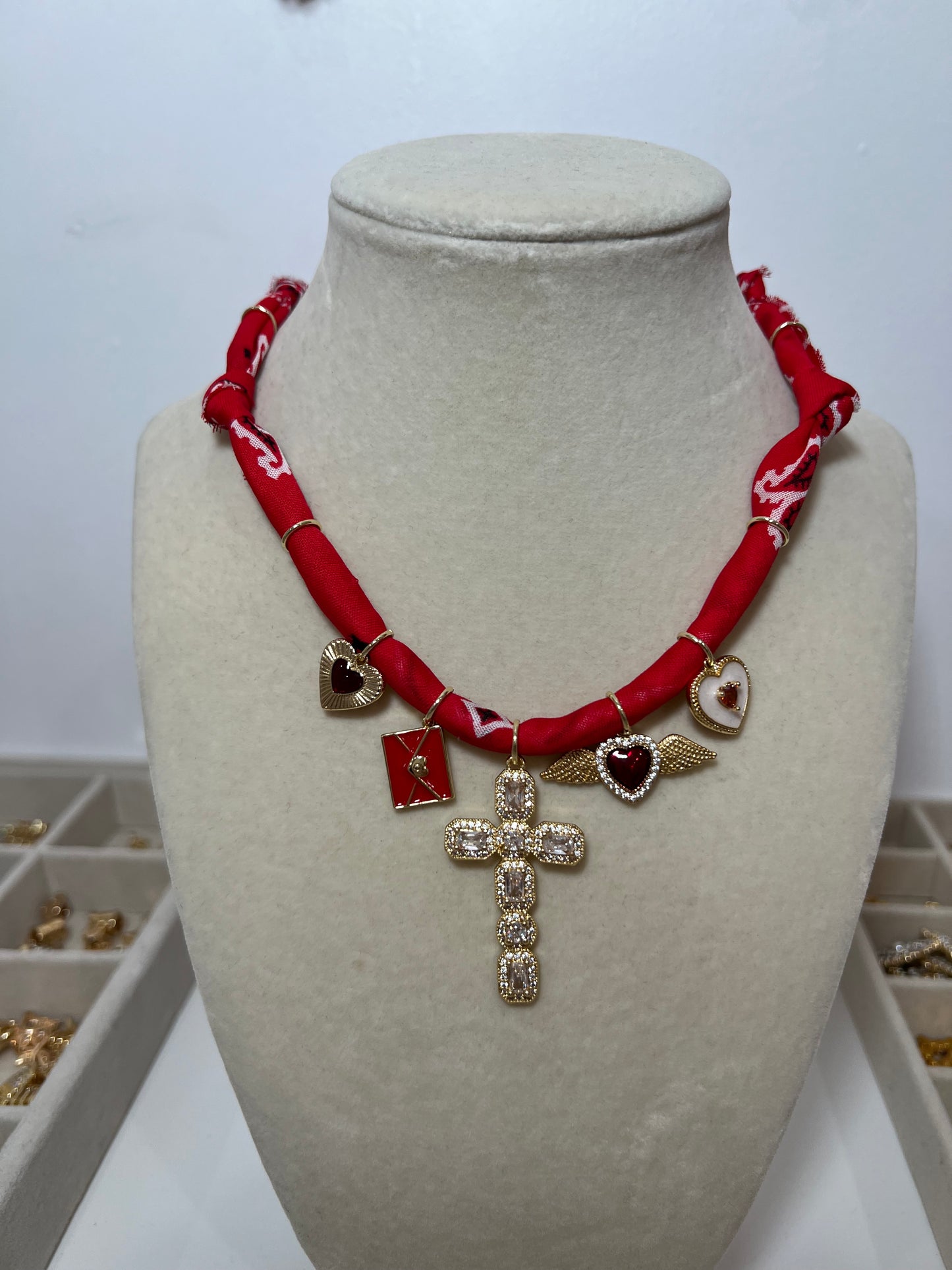 Cheyenne Bandana Necklace Red